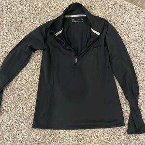 Womens XS black under armour quarter zip